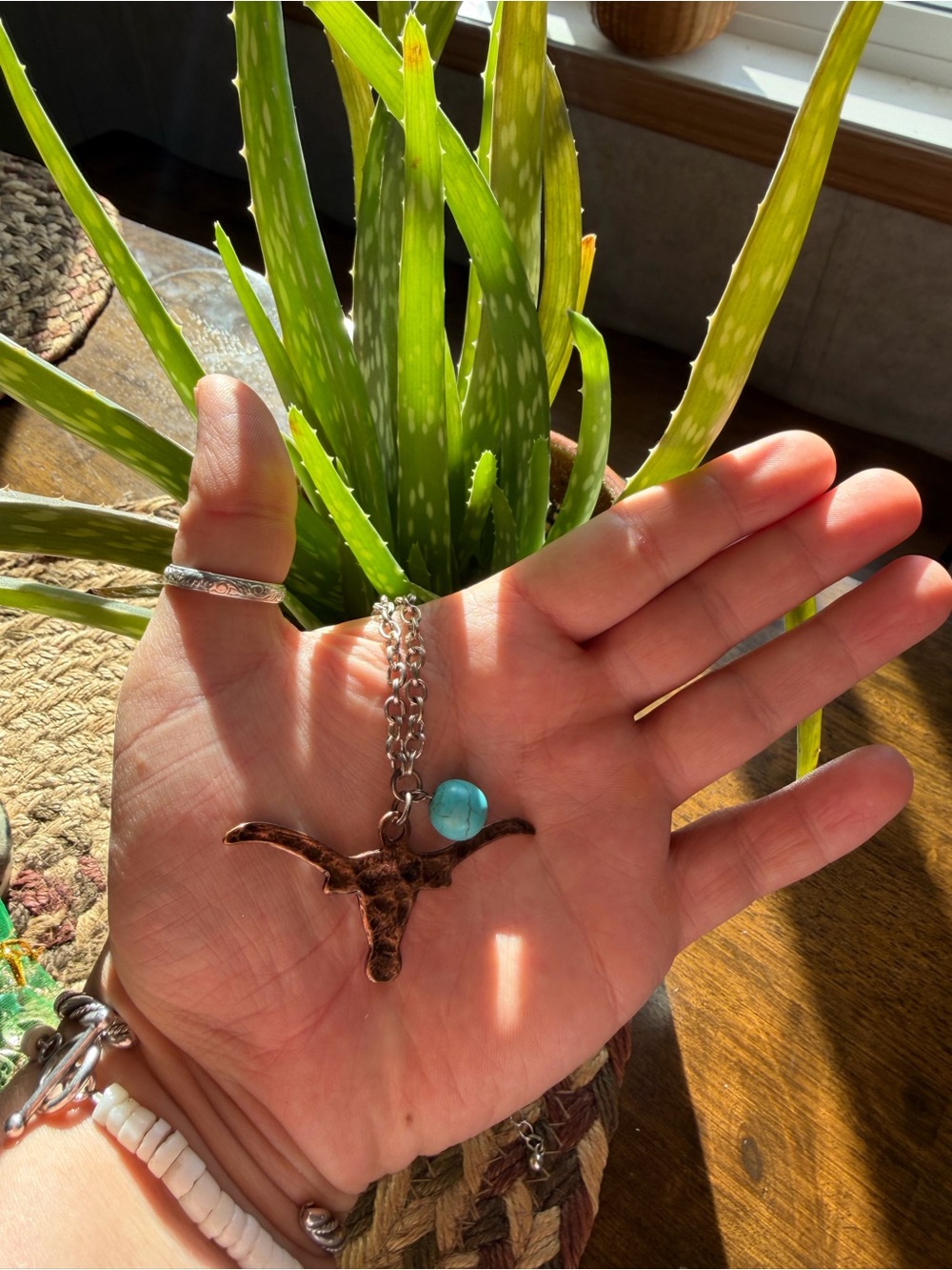 18” Justin Boots Faux Turquoise Bull/Steer Necklace
